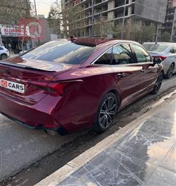 تويوتا أفالون